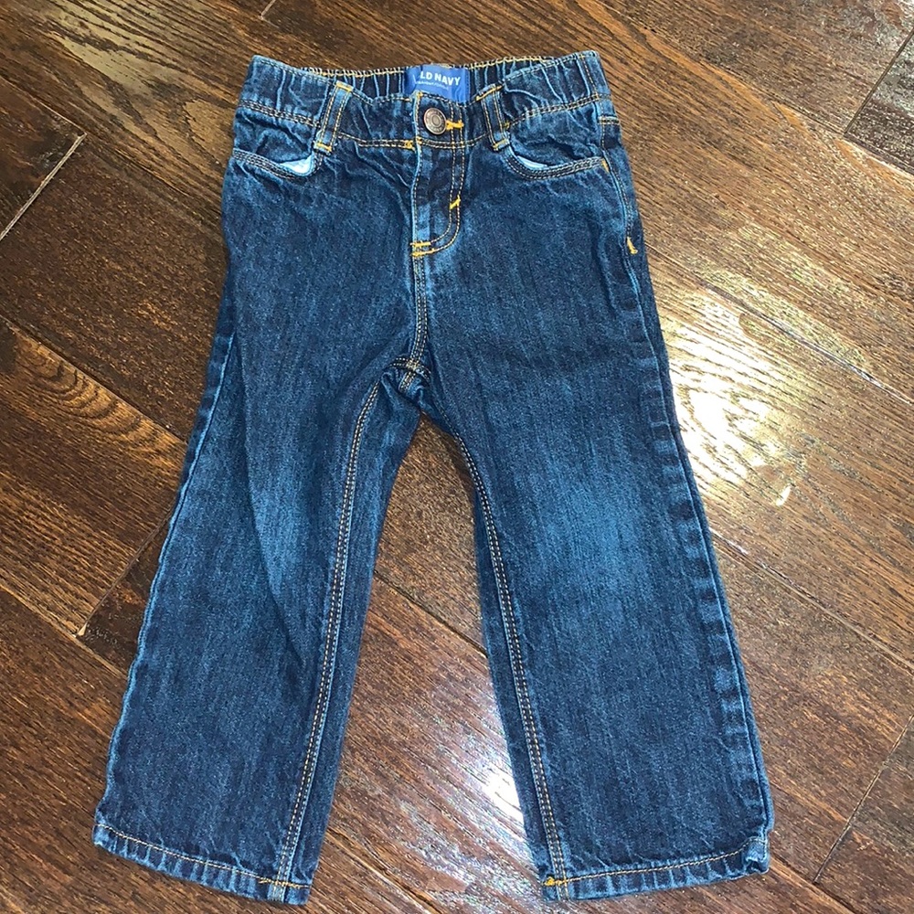 Old navy unisex Straight cut 2T jeans EUC